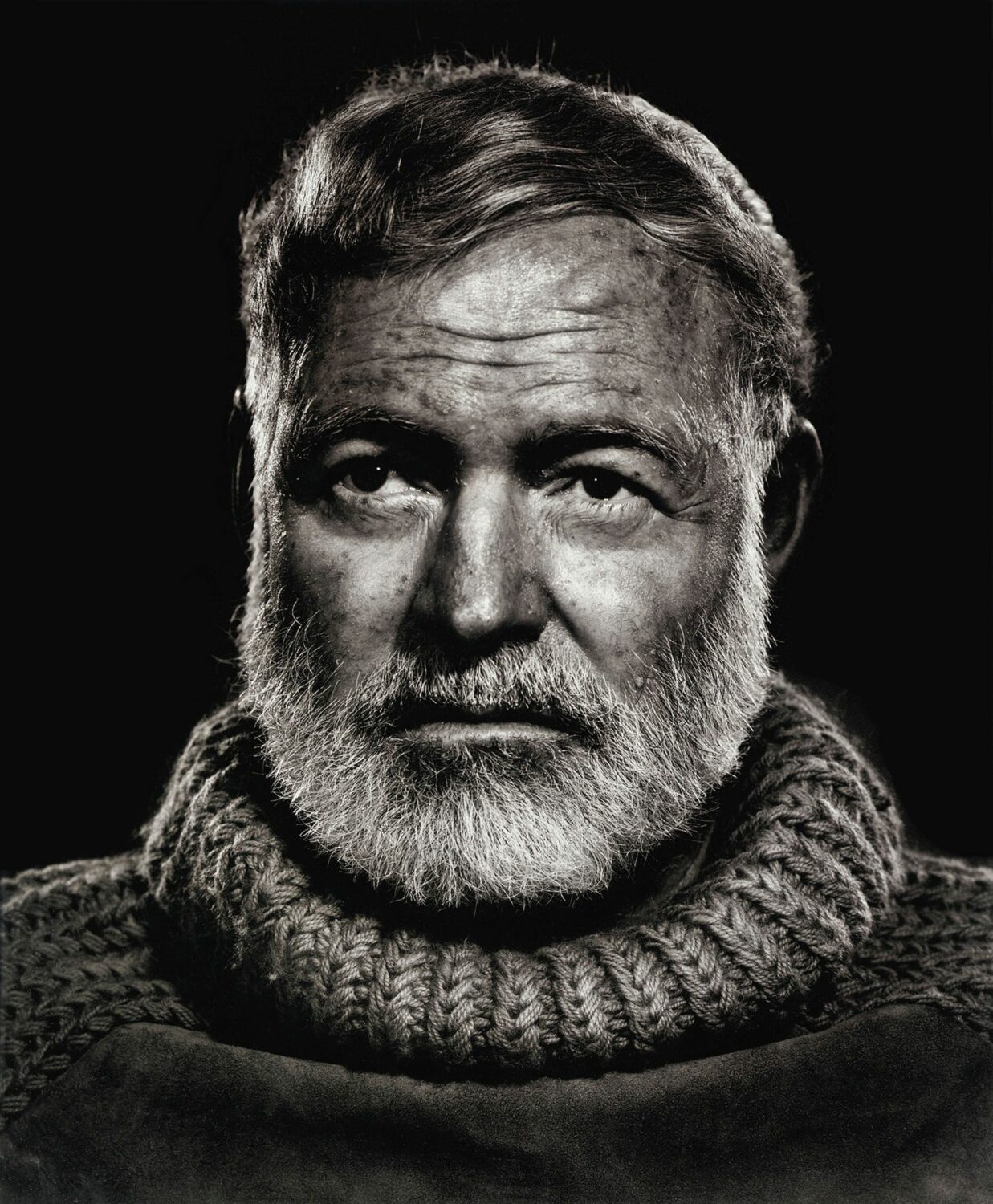 Yousuf Karsh: Ernest Hemingway
