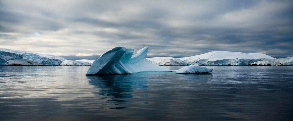 Sebastian Copeland: Iceberg XXXI