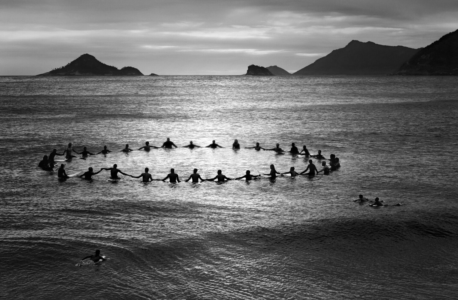 Olaf Heine: Paddle Out