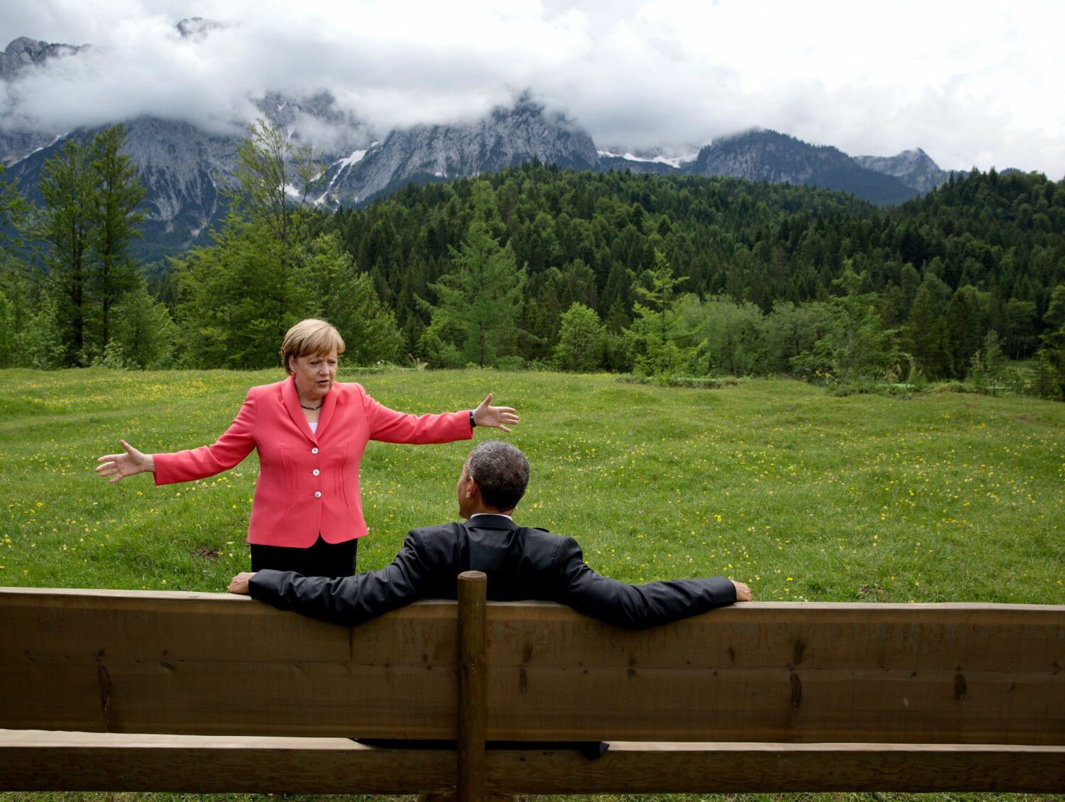 Pete Souza: Barack Obama and Angela Merkel talking at the 41st G7 summit