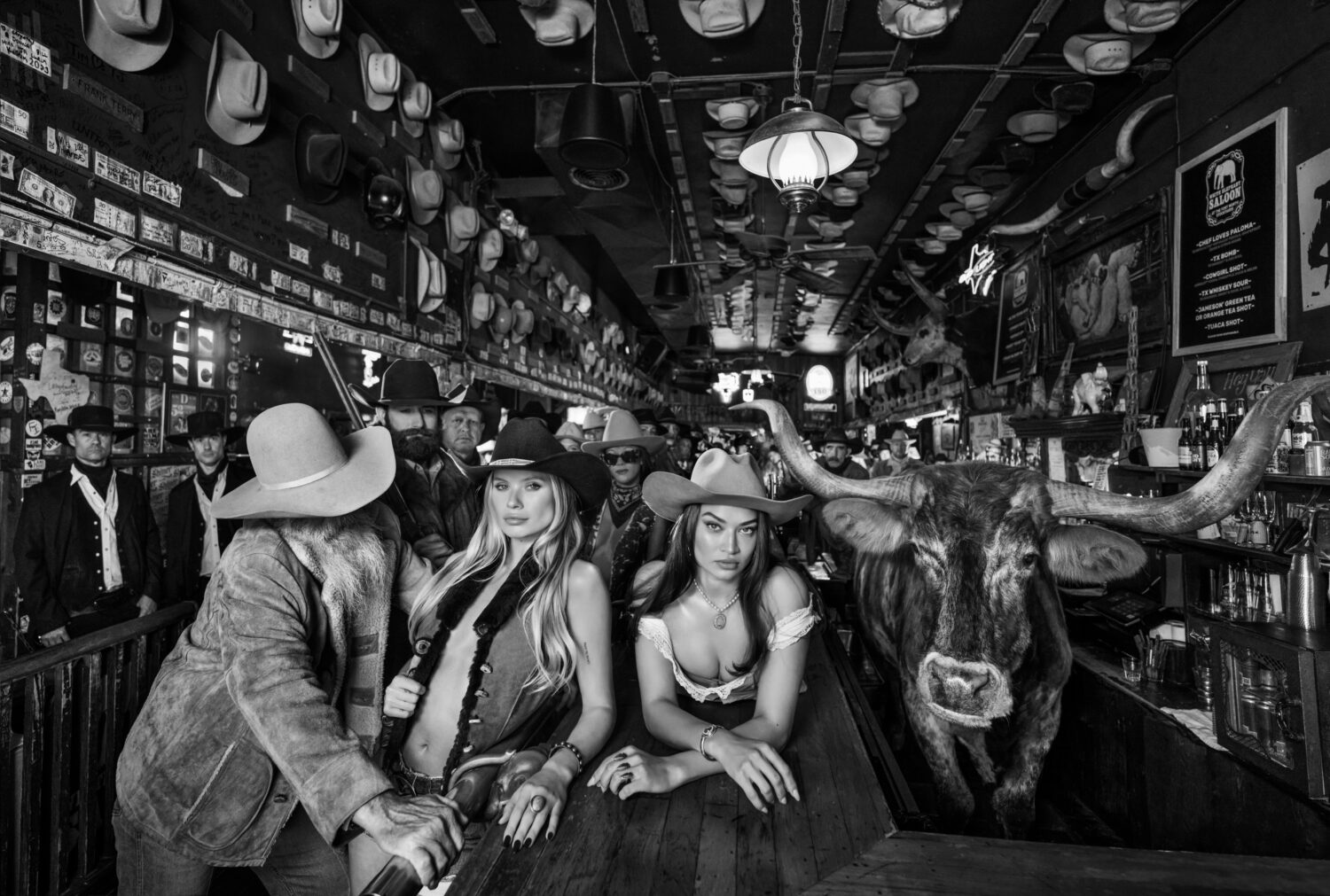 David Yarrow: The White Elephant Saloon